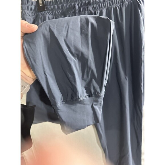 NWT Old Navy High Waisted Sleek Joggers Go Dry Gray Size Small - Picture 4 of 9